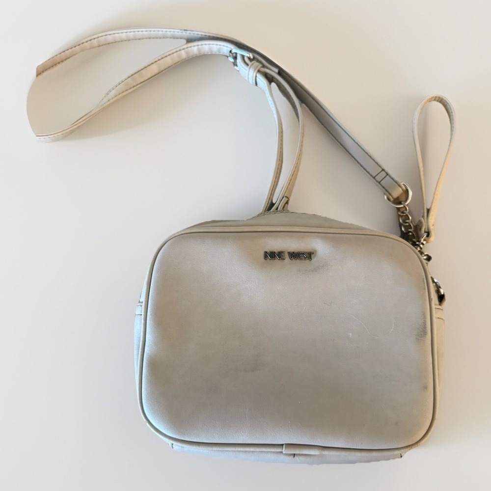 Nine West Crossbody Small Bag/Purse Truffle Color *** See Scuff In 2nd‎ Photo